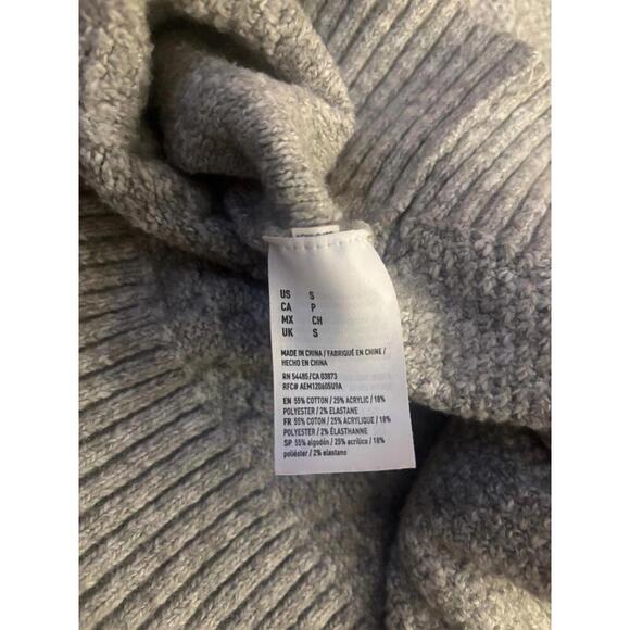 American Eagle Sweater Size Small - Picture 3 of 8